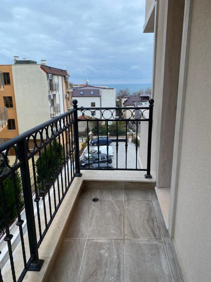 Habitat Sea View Apartment Varna Exterior photo