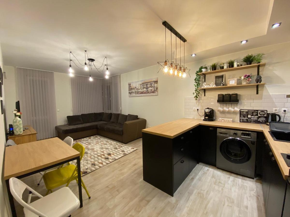 Habitat Sea View Apartment Varna Exterior photo