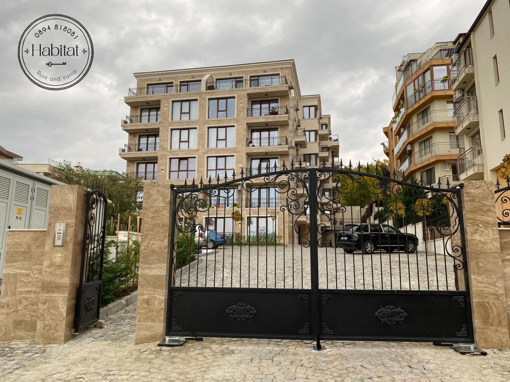 Habitat Sea View Apartment Varna Exterior photo